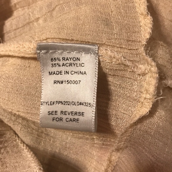 Cute crochet top - Picture 5 of 5